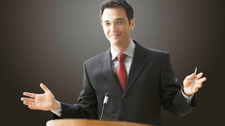 Public speaking yang baik dapat meningkatkan rasa percaya diri, Sumber: youtube.com